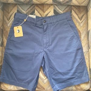 30 in the waist and navy blue in color